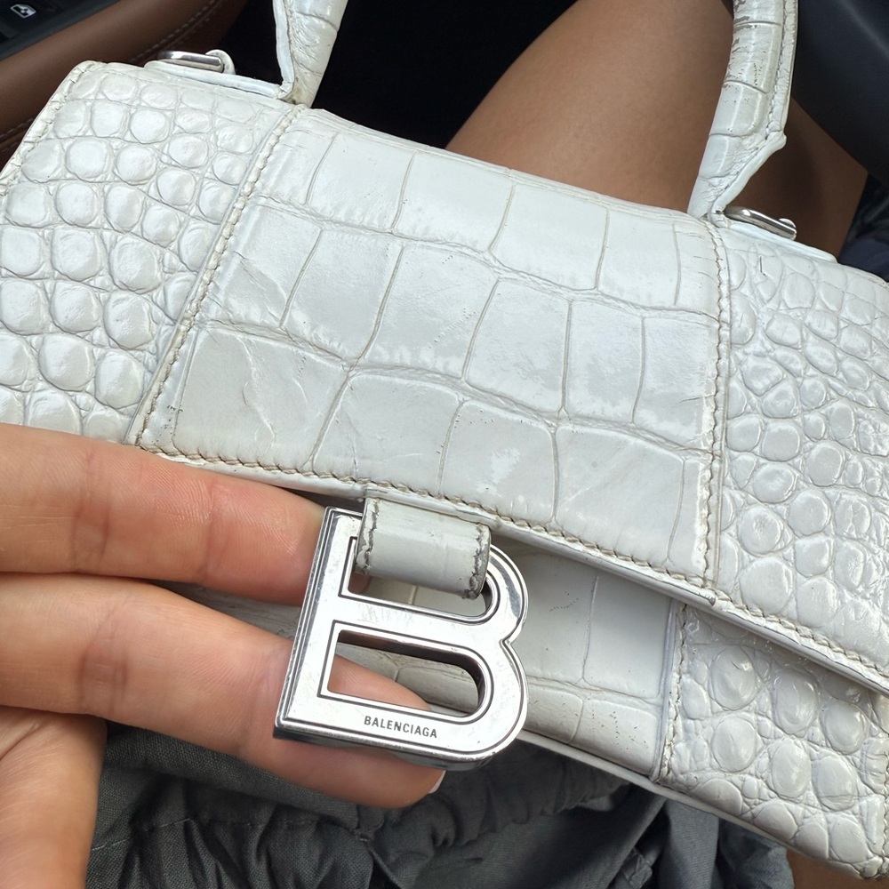 Balenciaga White Croc-Embossed Crossbody Bag - Picture 13 of 13